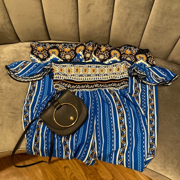 COPY - Off the shoulder Jumpsuit with side cut-outs - Picture 4 of 11